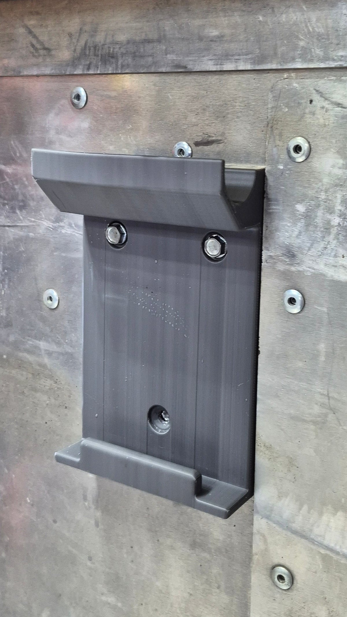 Heavy-Duty Wall Mount for Milwaukee M12 Radio + Charger